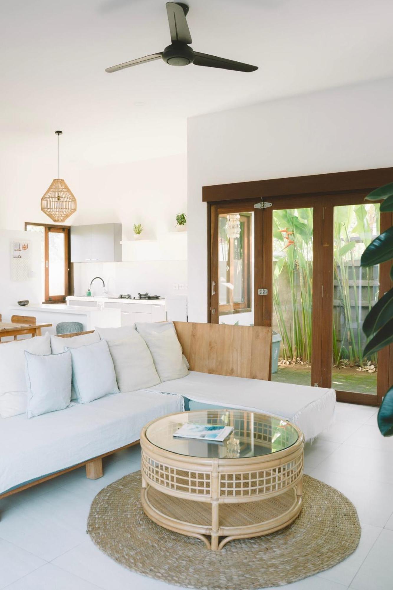 Three Palms Surf & Stay Medewi Airsatang Eksteriør bilde