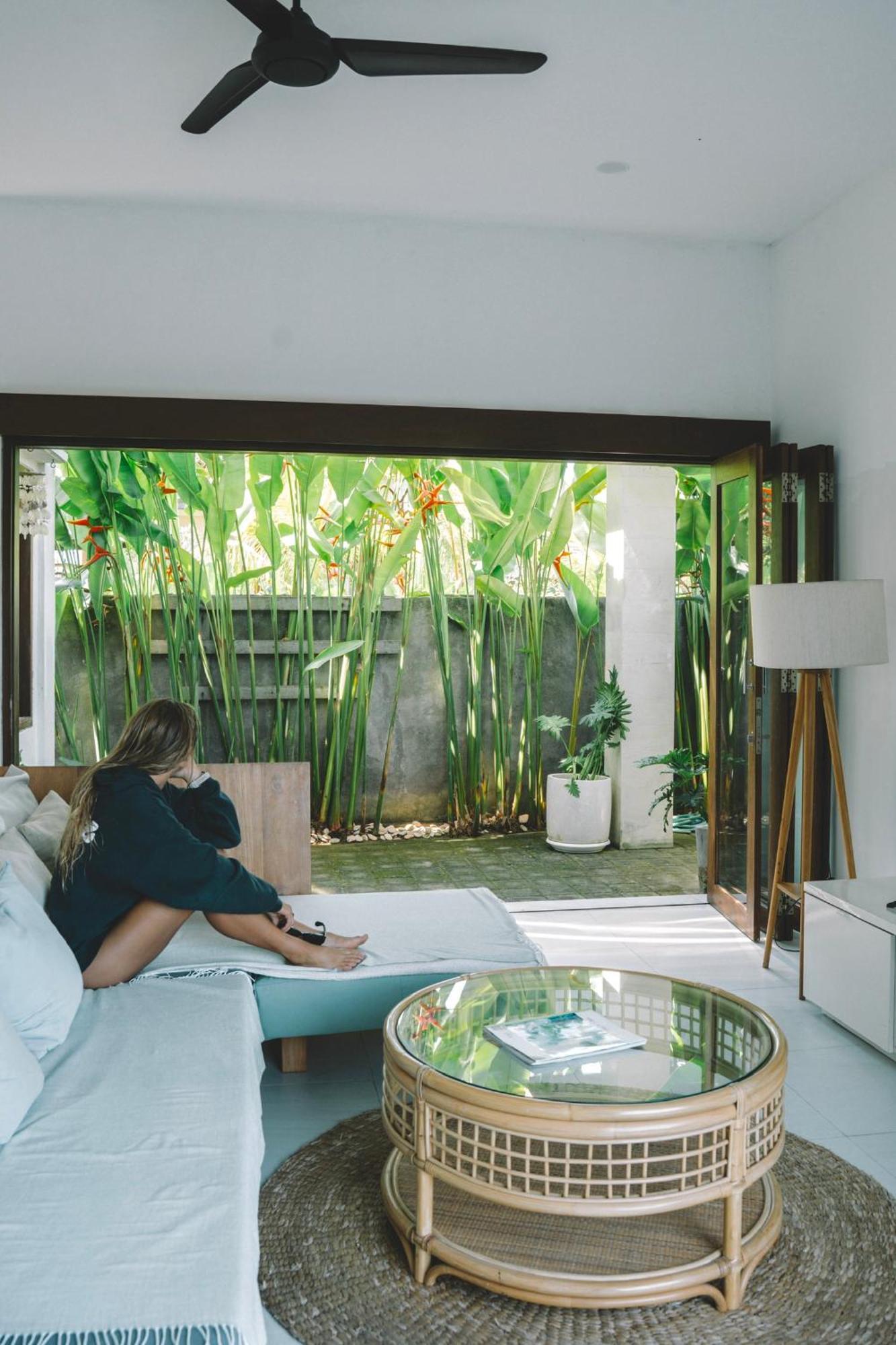 Three Palms Surf & Stay Medewi Airsatang Eksteriør bilde